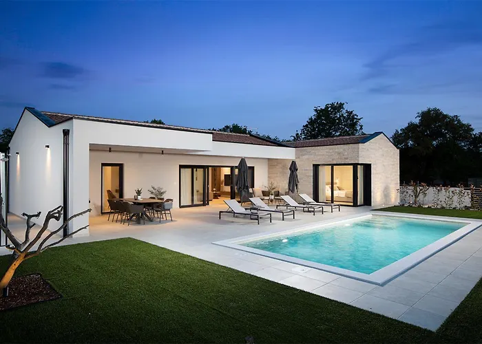 빌라 Moel By Rent Istria