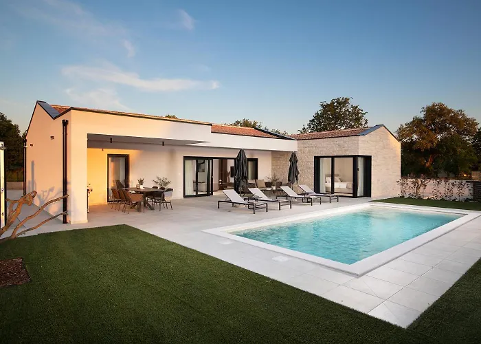 빌라 Moel By Rent Istria Loborika